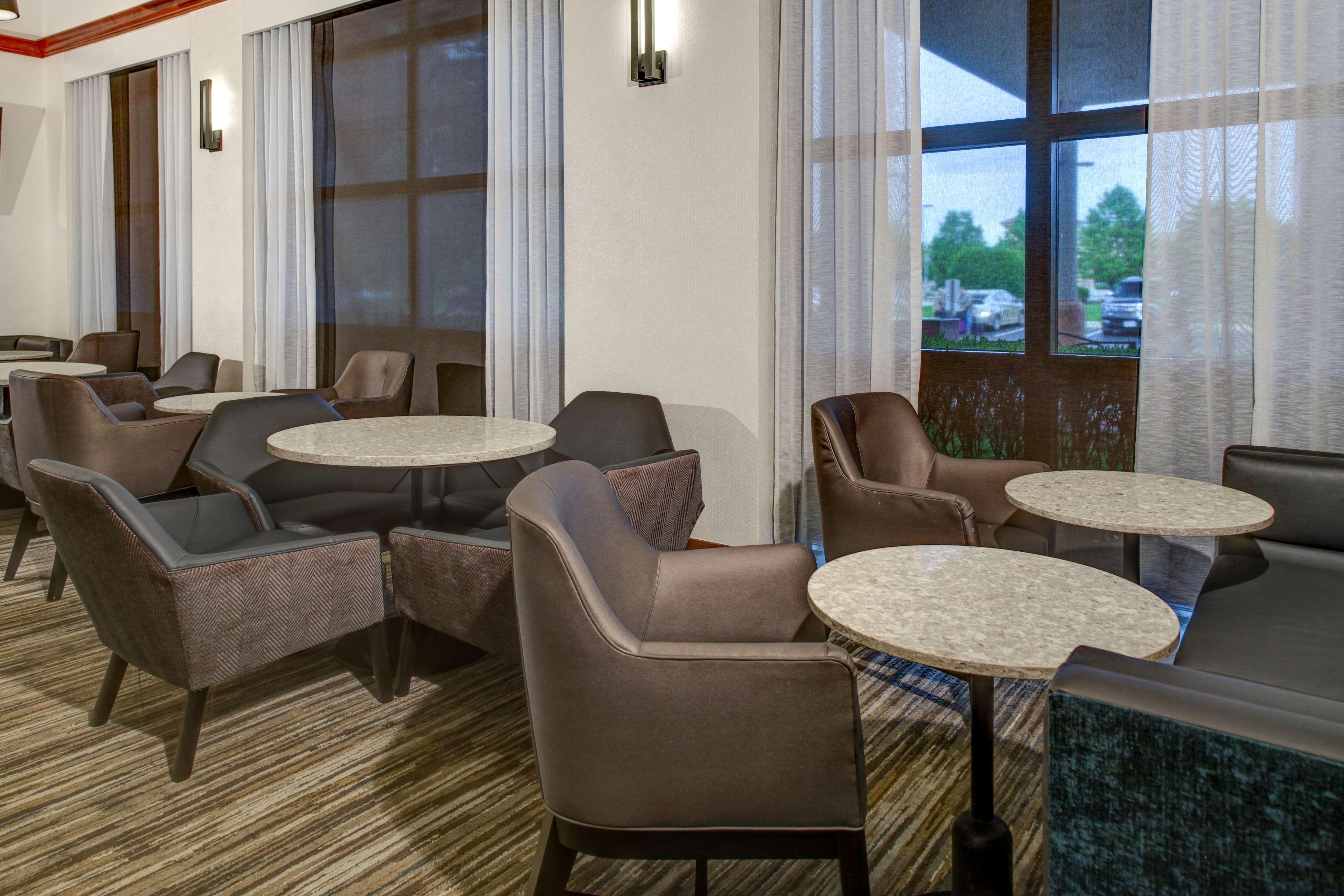 Hyatt Place Albuquerque Airport Buitenkant foto